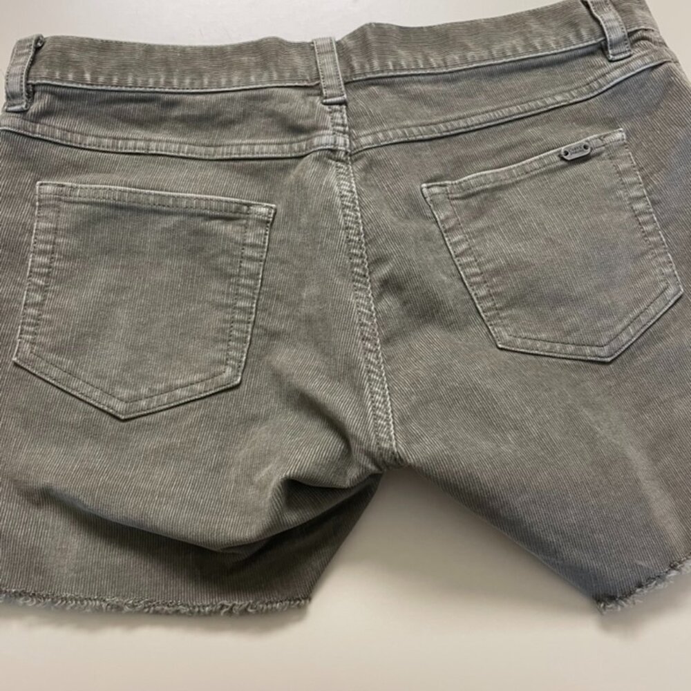 Carve Designs Oahu Corduroy Shorts - Picture 3 of 5